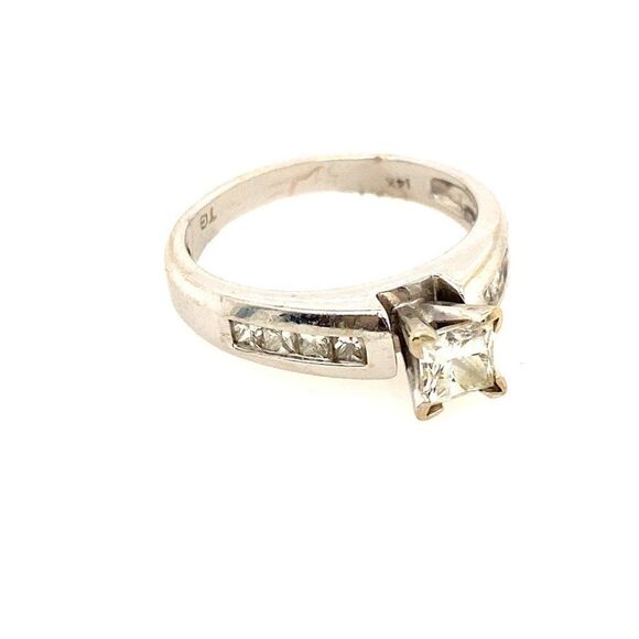 14k Diamond Engagement Ring (Sz 7) - Picture 11 of 15